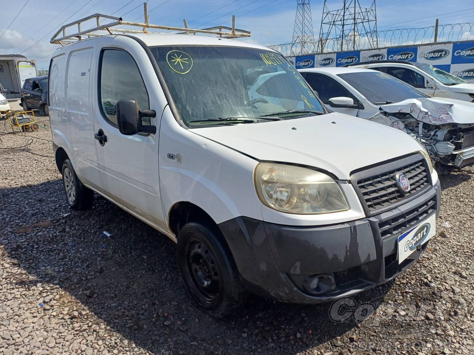Veículo Fiat Doblo FIAT DOBLO CARGO 2013 Utilitário Pequeno 2013 em leilão