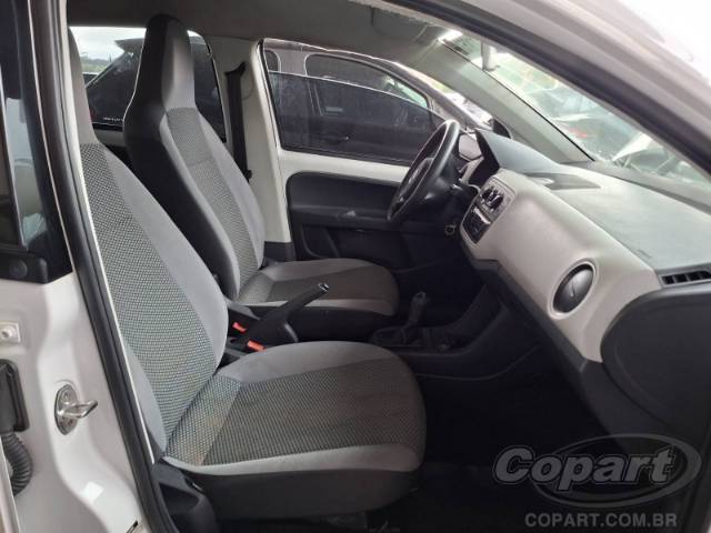 2015 VOLKSWAGEN UP 
