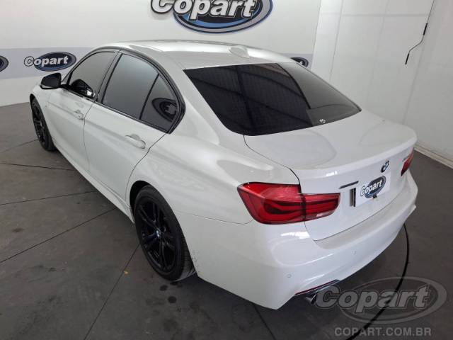 2017 BMW SERIE 3 