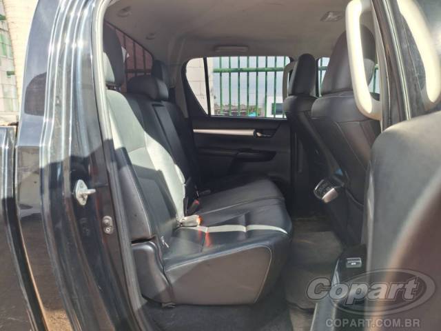 2017 TOYOTA HILUX CD 