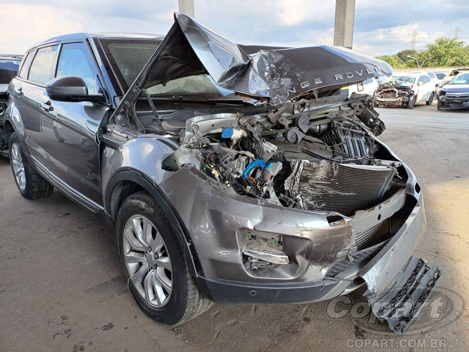 Veículo Land Rover Range Rover Evoque Land Rover Range Rover Evoque 2015 Blindado Médio Colisão 2015 em leilão