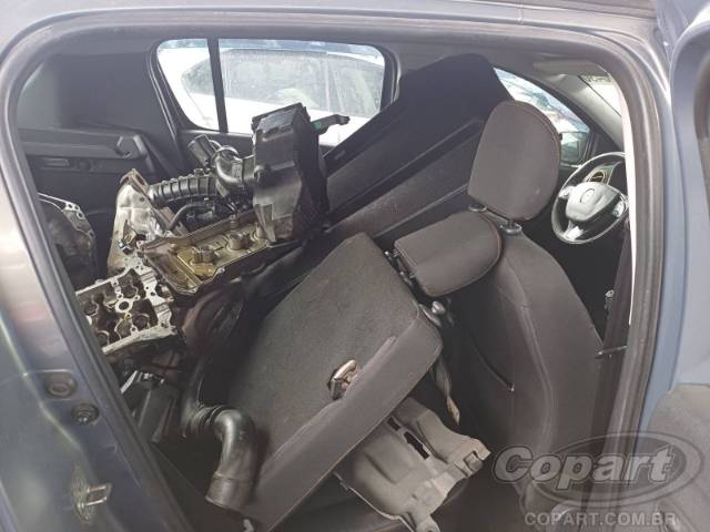 2017 RENAULT SANDERO 