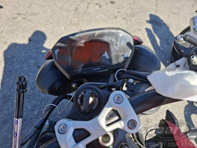 2024 TRIUMPH STREET TRIPLE 