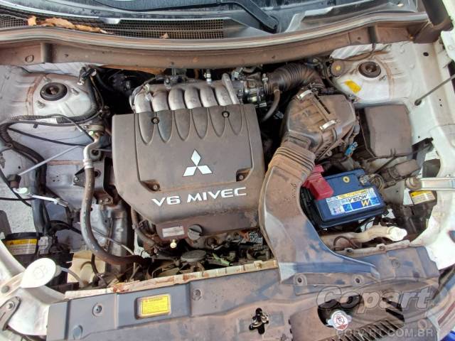 2014 MITSUBISHI OUTLANDER 