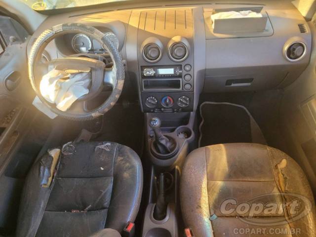 2005 FORD ECOSPORT 