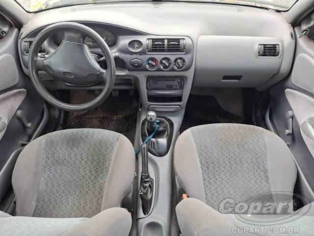 2001 FORD ESCORT SW 