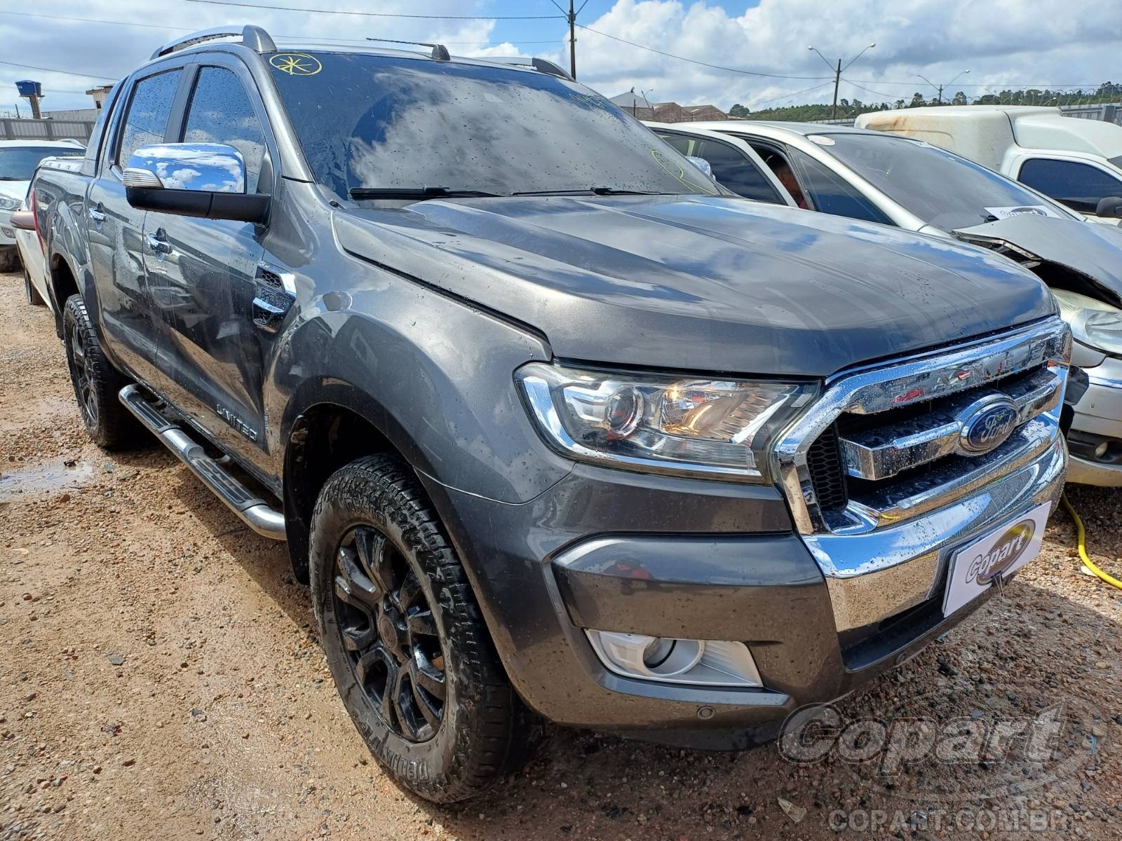 Ford Ranger CD Limited 3.2 Duratorq TDCi 2017 Colisão Pequena Monta
