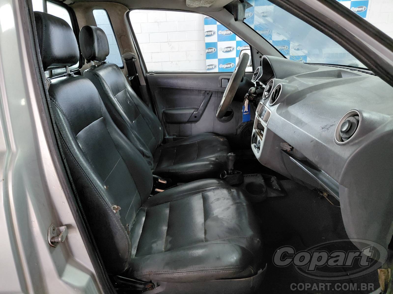 2008 VOLKSWAGEN SAVEIRO — foto 5 de 13