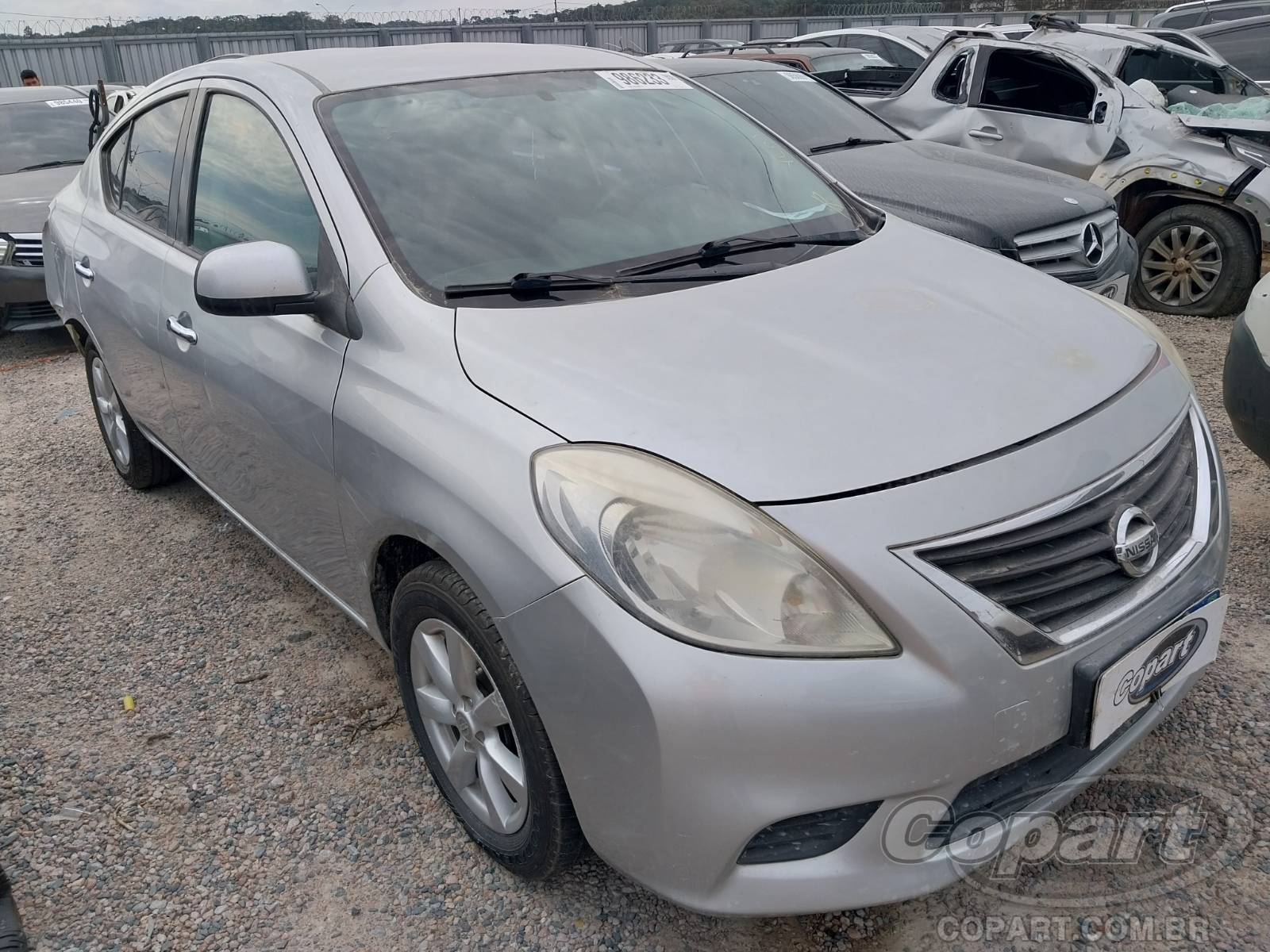 Veículo Nissan Versa Nissan Versa 2013 1.6 16V Flex 2013 em leilão