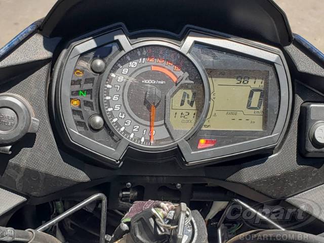 2025 KAWASAKI VERSYS-X 