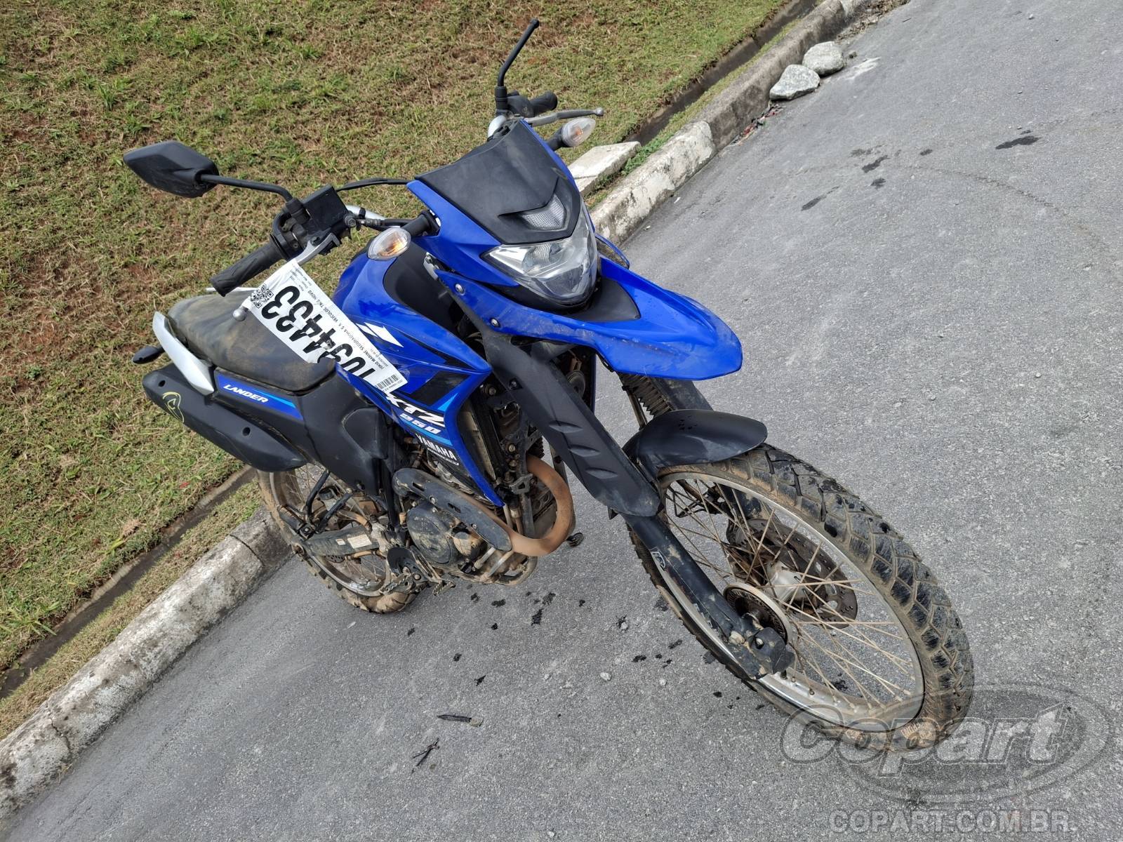 Veículo YAMAHA XTZ Yamaha XTZ 250 Lander ABS 2023 2023 em leilão