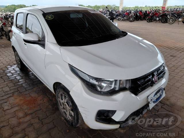 2018 FIAT MOBI 