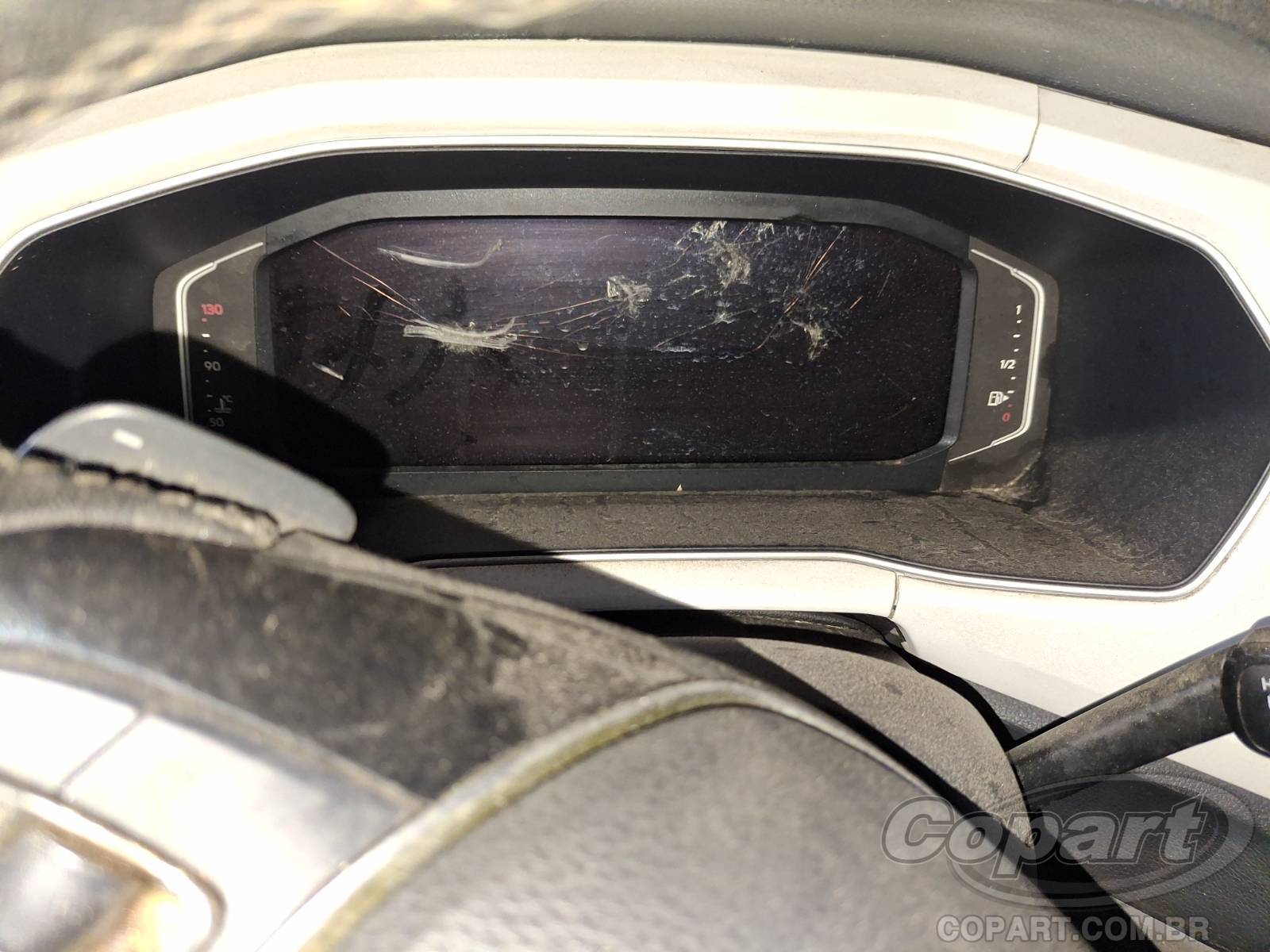 Foto 8 de 10: 2021 VOLKSWAGEN T-CROSS