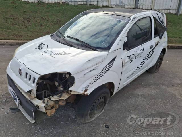 2014 FIAT UNO 