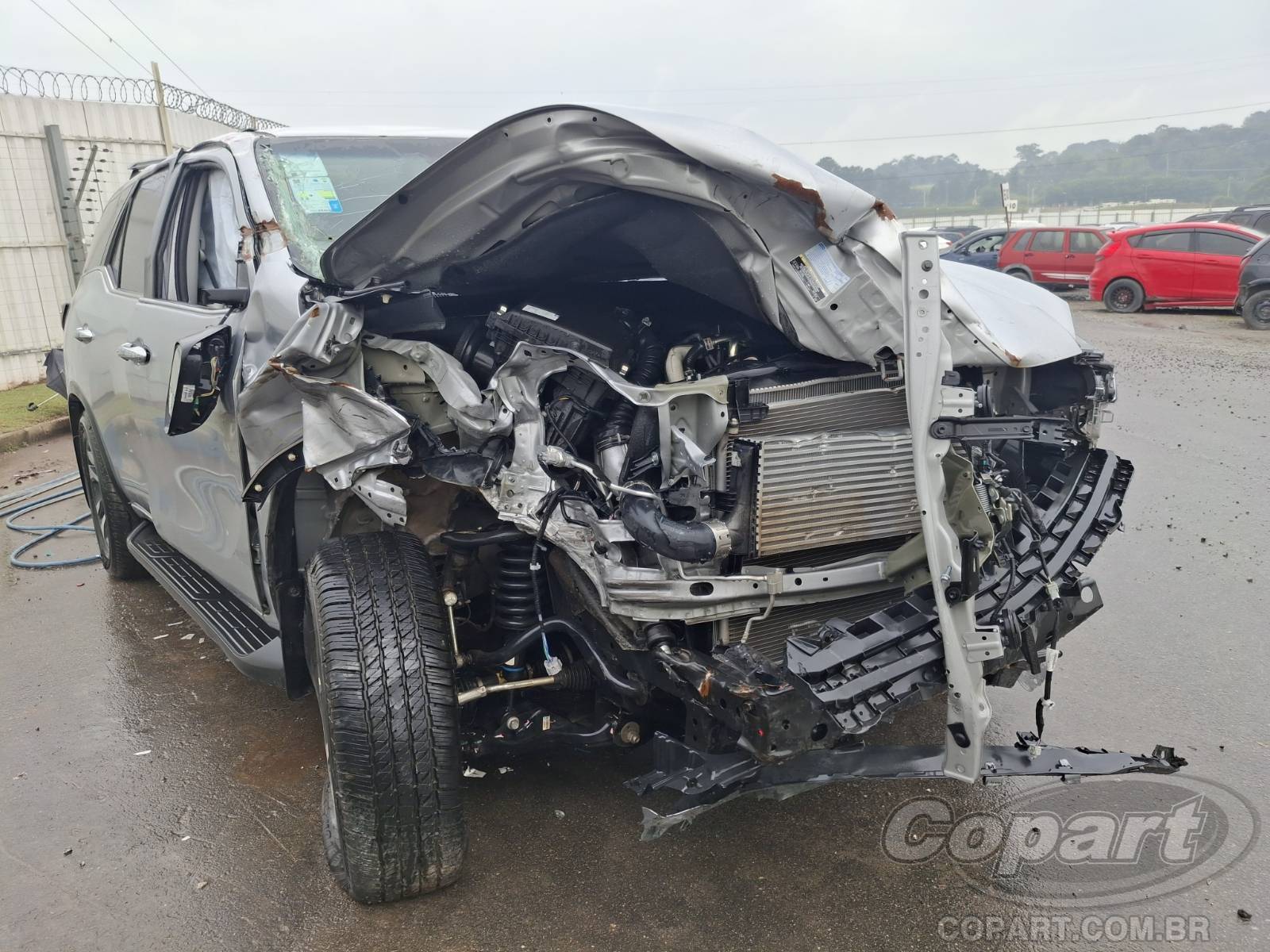 Veículo Toyota SW4 Toyota SW4 2.8 D-4D Turbo 2026 em leilão