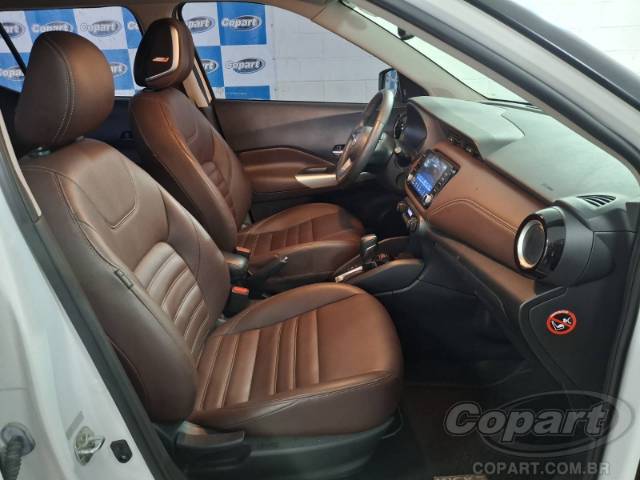 2023 NISSAN KICKS 