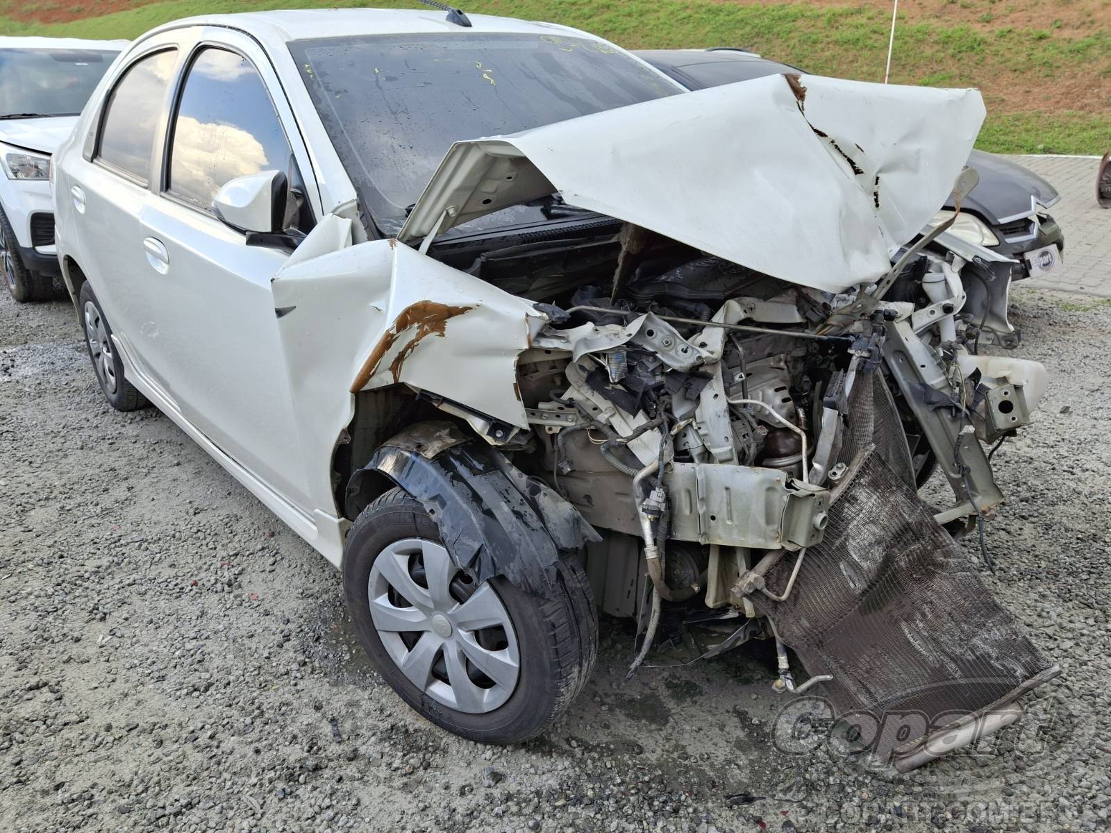 TOYOTA ETIOS SEDA 2017