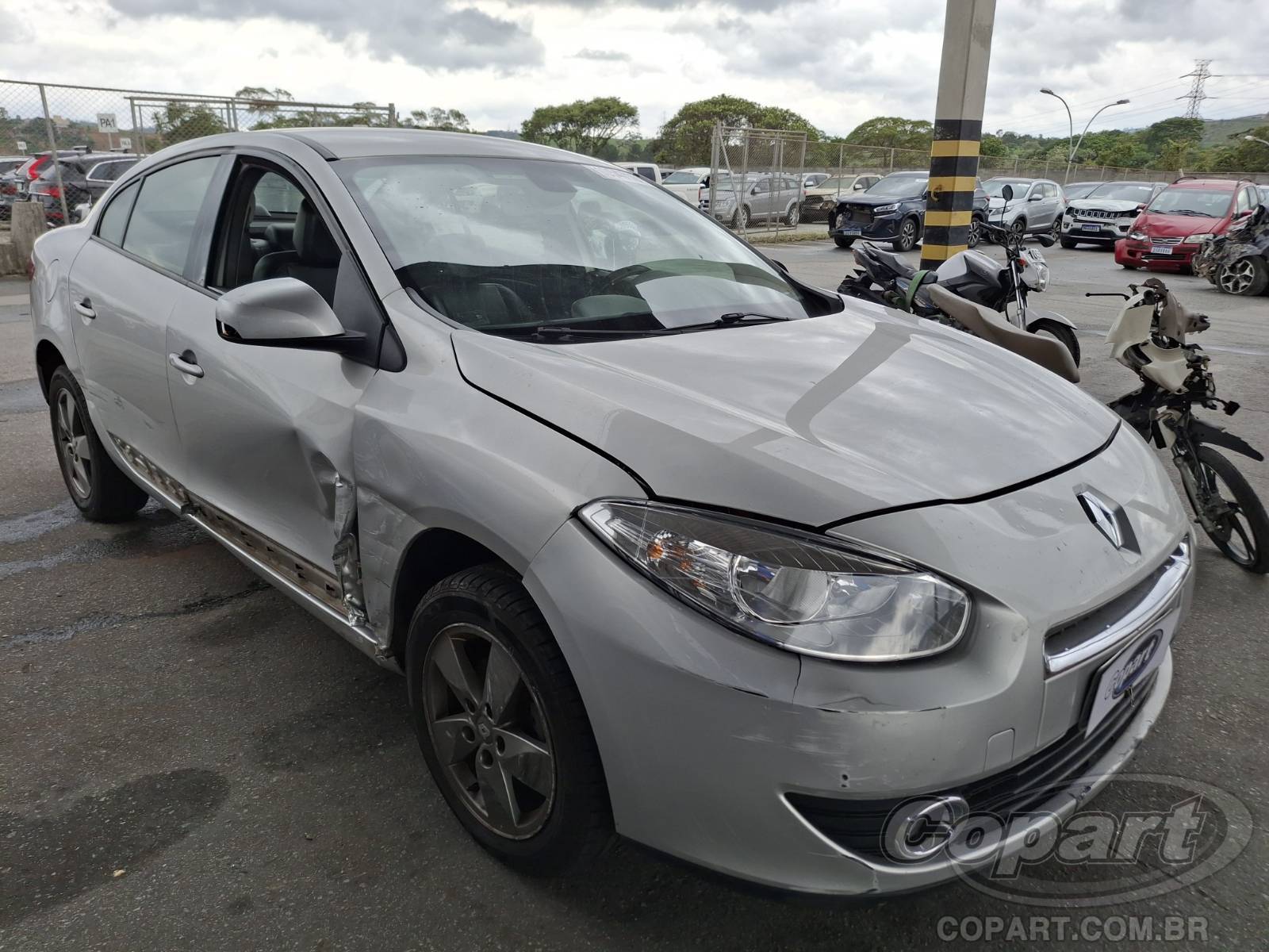 Veículo Renault Fluence RENAULT FLUENCE DYNAMIQUE 2.0 2013 2013 em leilão