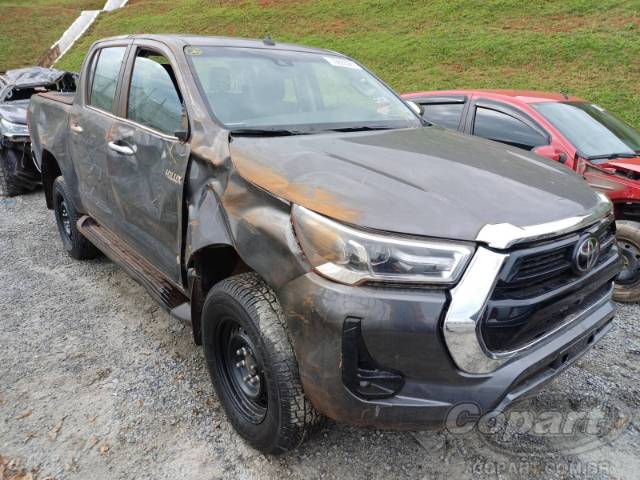 2025 TOYOTA HILUX CD 