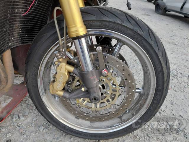 2009 TRIUMPH DAYTONA 