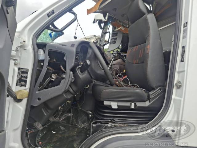 2025 MERCEDES-BENZ Accelo 