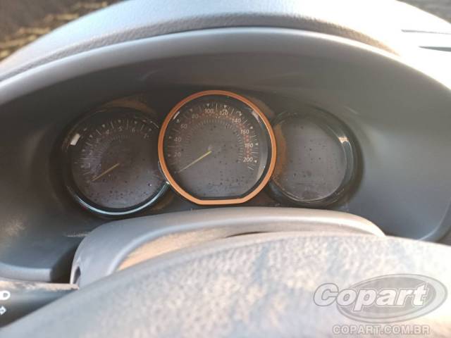 2015 RENAULT SANDERO 