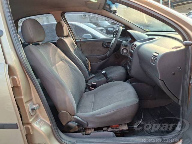 2006 CHEVROLET CORSA SEDAN 