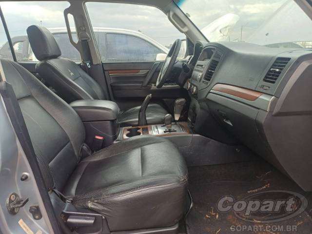 2008 MITSUBISHI PAJERO FULL 