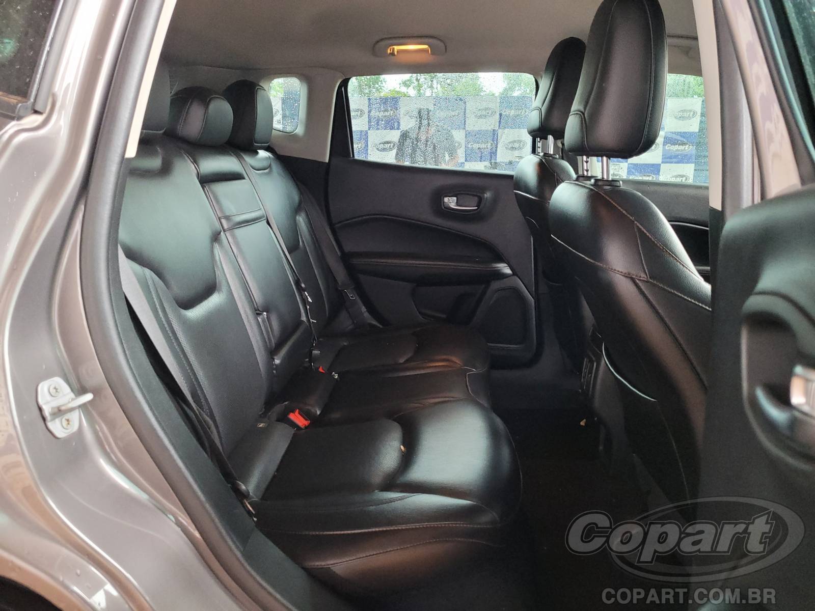 Foto 6 de 10: 2018 JEEP COMPASS