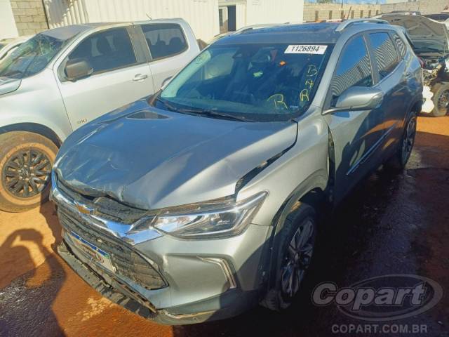 2025 CHEVROLET TRACKER 