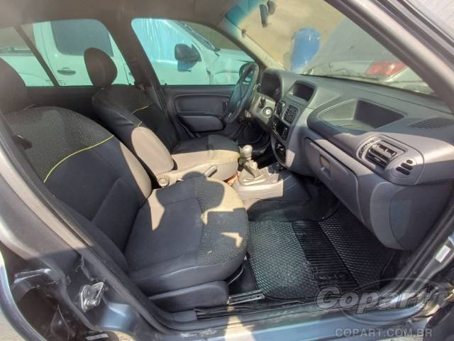 2014 RENAULT CLIO 