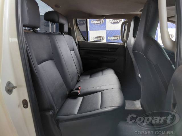 2021 TOYOTA HILUX CD 