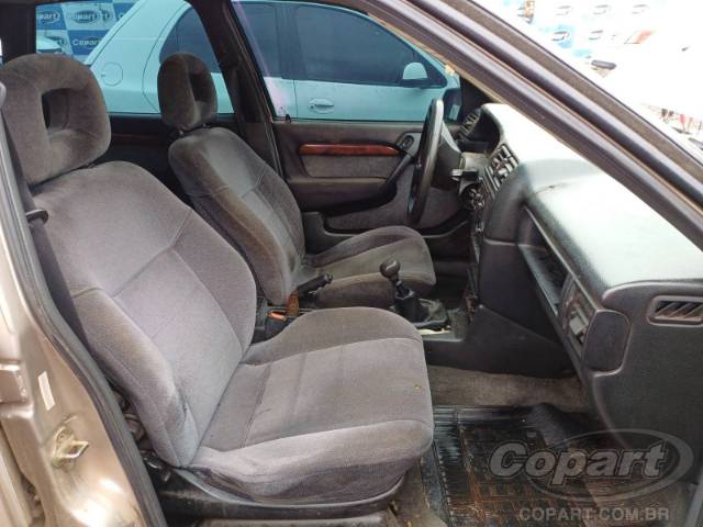 1994 CHEVROLET VECTRA 