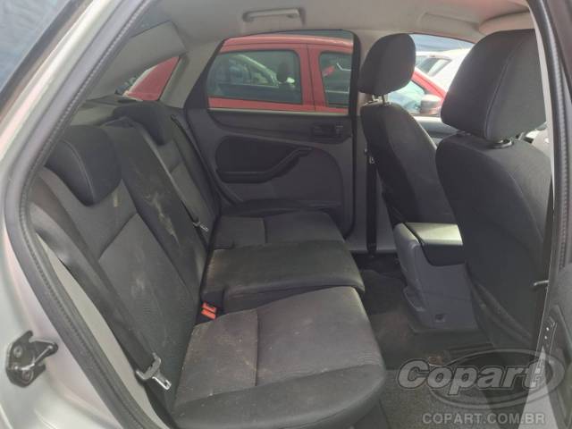 2009 FORD FOCUS SEDAN 
