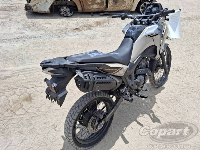 2025 HONDA XRE SAHARA 300 
