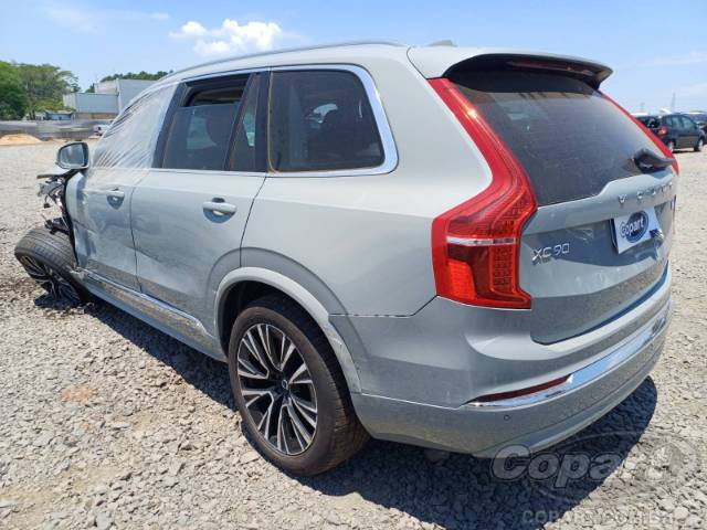 2024 VOLVO XC90 