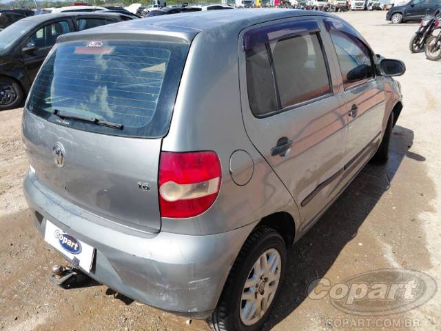2005 VOLKSWAGEN FOX 