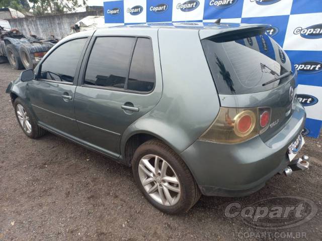 2011 VOLKSWAGEN GOLF 