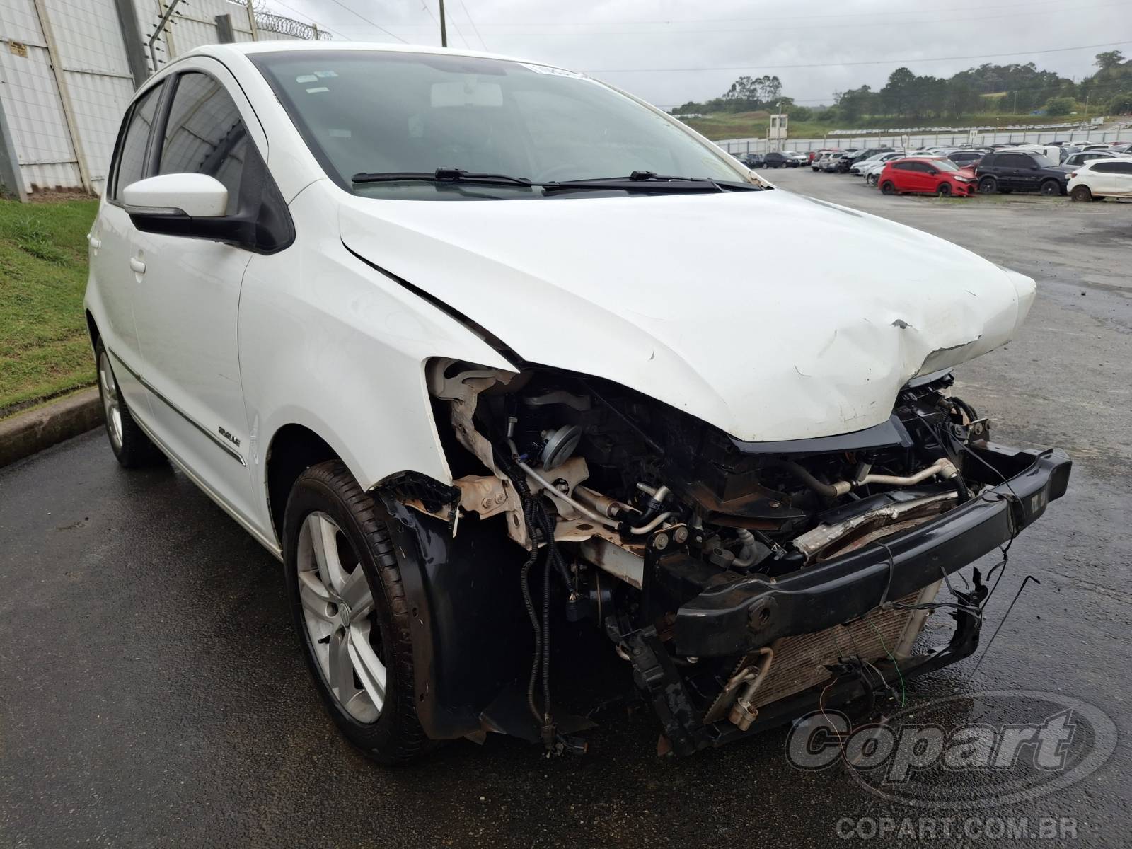 Veículo VW - VolksWagen Volkswagen Volkswagen Fox Highline 1.6 16V MSI 2015 em leilão