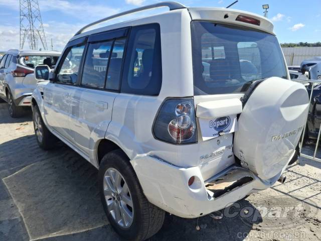 2012 MITSUBISHI PAJERO TR4 