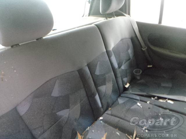 2001 RENAULT CLIO 