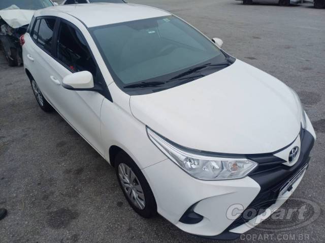 2023 TOYOTA YARIS 
