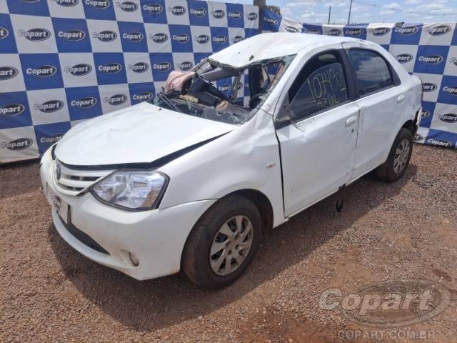 2014 TOYOTA ETIOS SEDA 