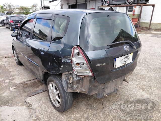 2006 HONDA FIT 