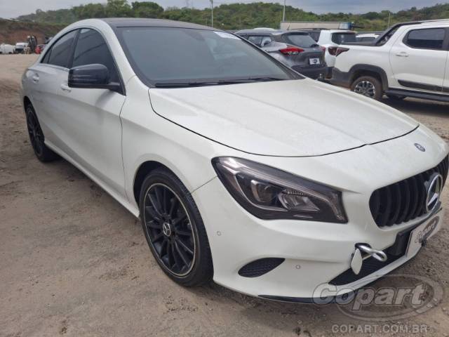2017 MERCEDES BENZ CLASSE CLA 