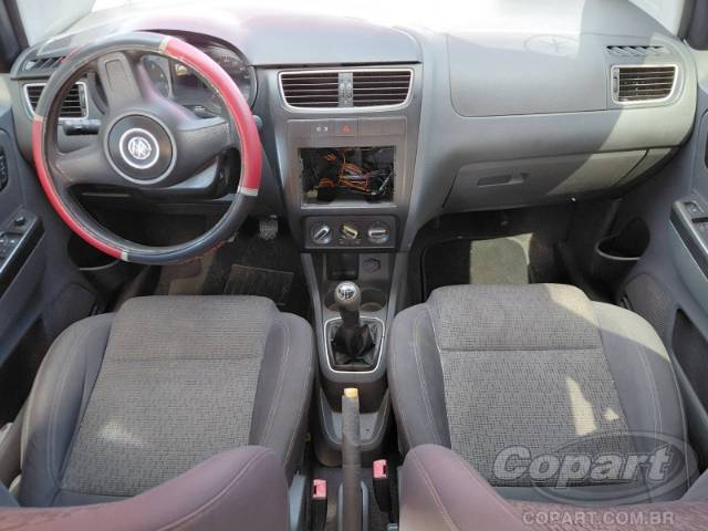2013 VOLKSWAGEN FOX 
