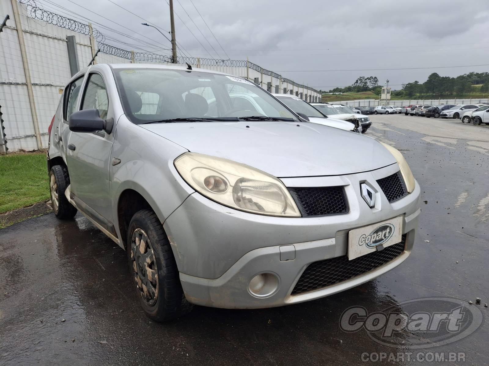 Veículo Renault Sandero Renault Sandero Expression 1.0 16V Flex 2010 em leilão