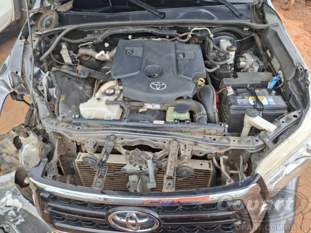 2019 TOYOTA HILUX CD 