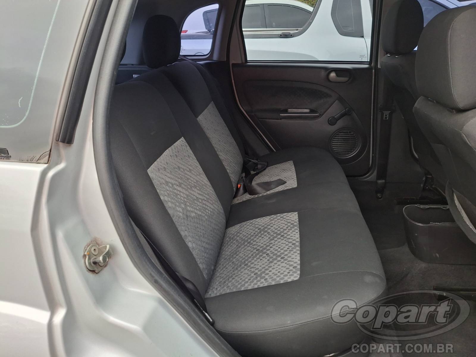 2013 FORD FIESTA — foto 6 de 10