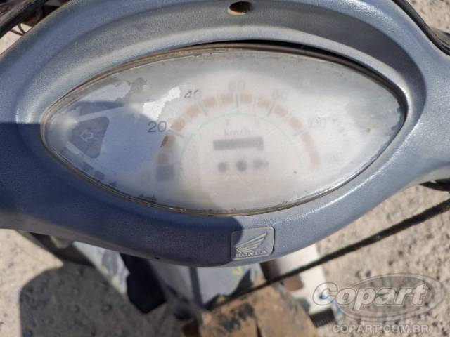 2003 HONDA C 100 
